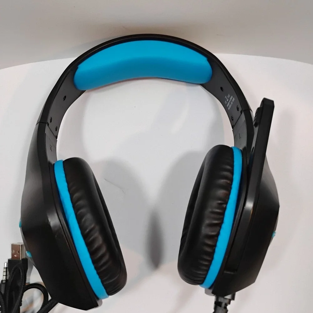 Gaming Headset Microphone Over Ear Headphones Blue LED USB